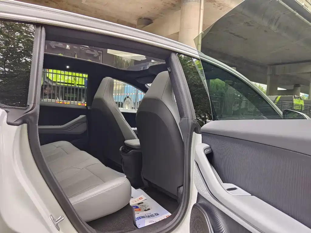 NIO ET5T 2024 model 75kWh Touring купить на сайте DeffCars