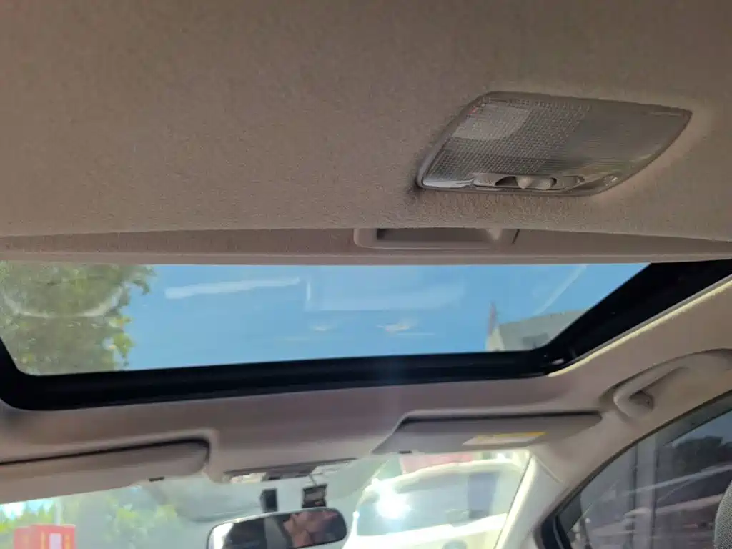 Fit 2018 1.5L CVT Comfort Skylight Edition купить на сайте DeffCars