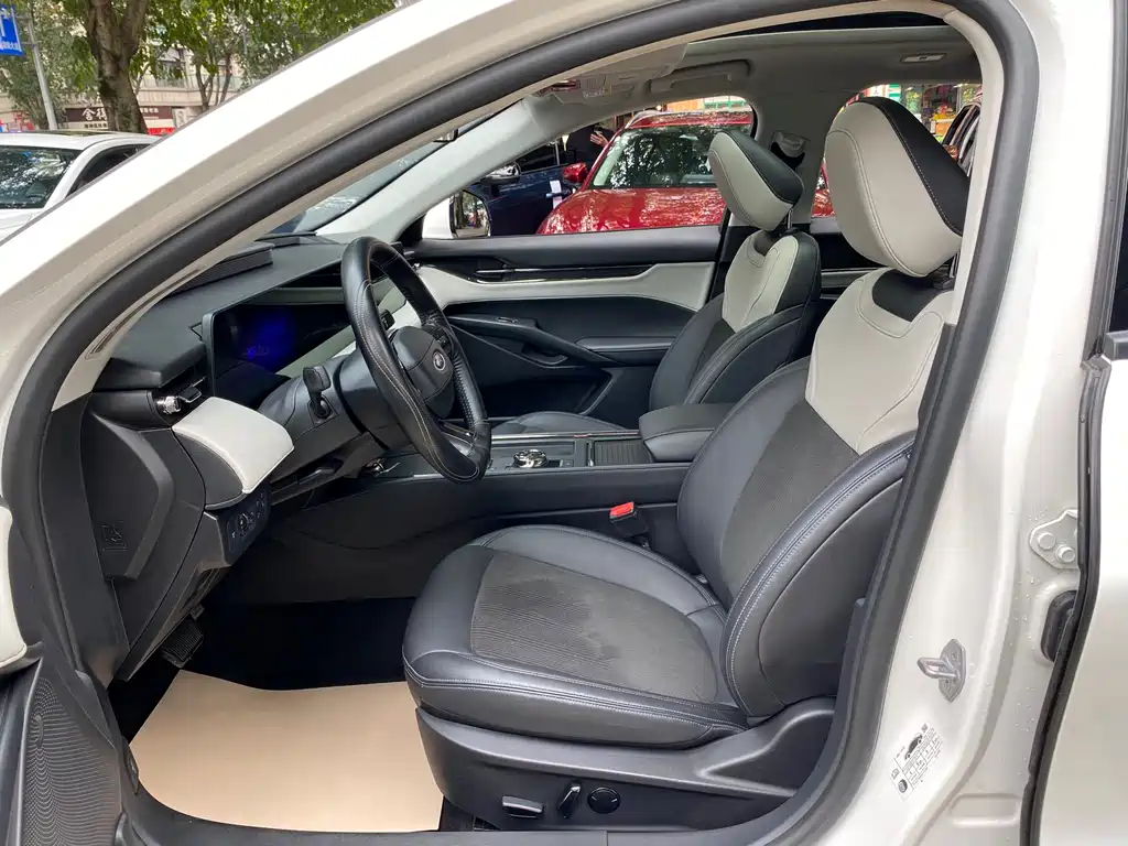 EVOS 2022 EcoBoost 245 Fashion Edition купить на сайте DeffCars