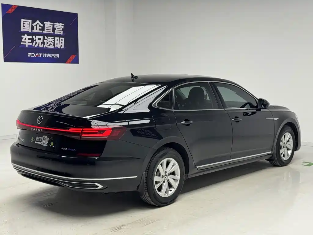 Passat Plug-in Hybrid 2022 430PHEV Hybrid Business Edition купить на сайте DeffCars