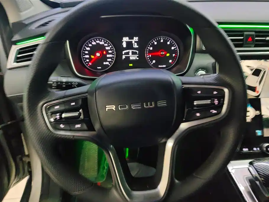 Roewe RX5 2020 PLUS 300TGI Automatic Ali New Year Selected Edition купить на сайте DeffCars