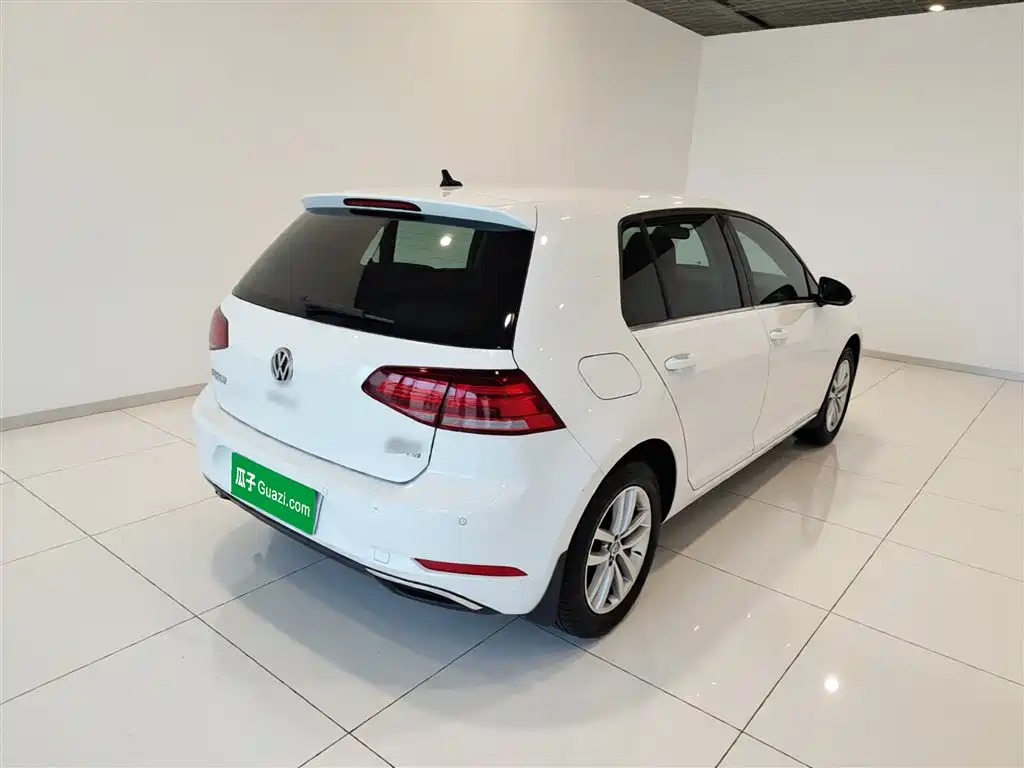 Golf 2019 280TSI DSG comfort model National VI купить на сайте DeffCars