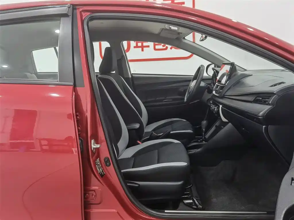 YARiS L Zhixuan 2021 1.5L CVT leading version купить на сайте DeffCars