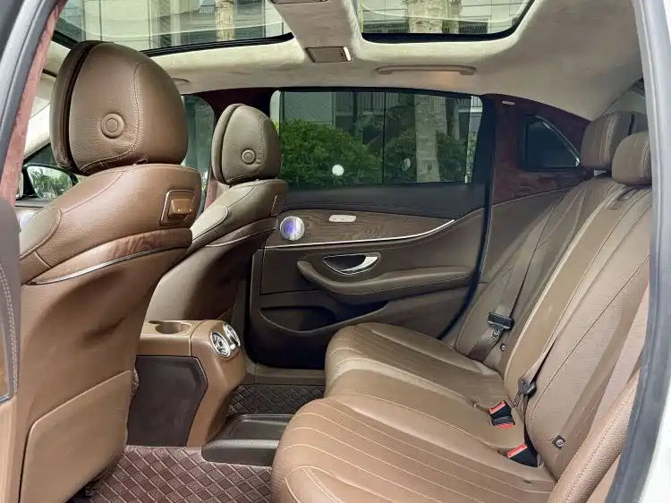 Mercedes-Benz E-Class 2018 E 300 L Luxury Model купить на сайте DeffCars