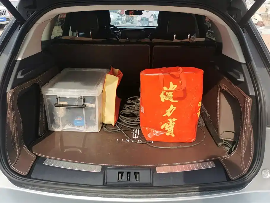 Adventurer 2024 1.5T two-wheel drive exclusive hybrid version купить на сайте DeffCars