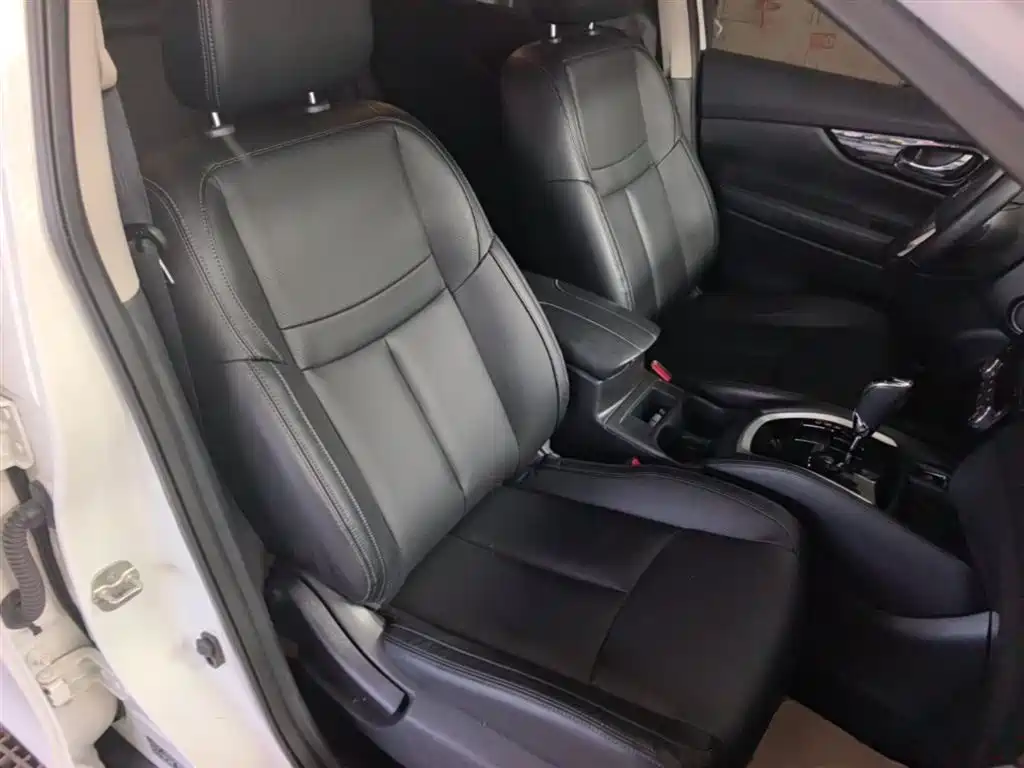 X-Trail 2019 2.0L CVT Intelligent Comfort Edition 2WD купить на сайте DeffCars