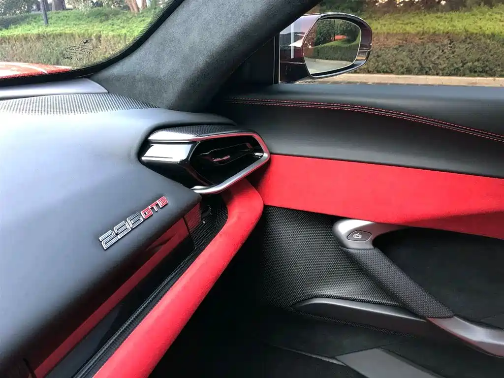 Ferrari 296 2021 3.0T V6 GTB купить на сайте DeffCars