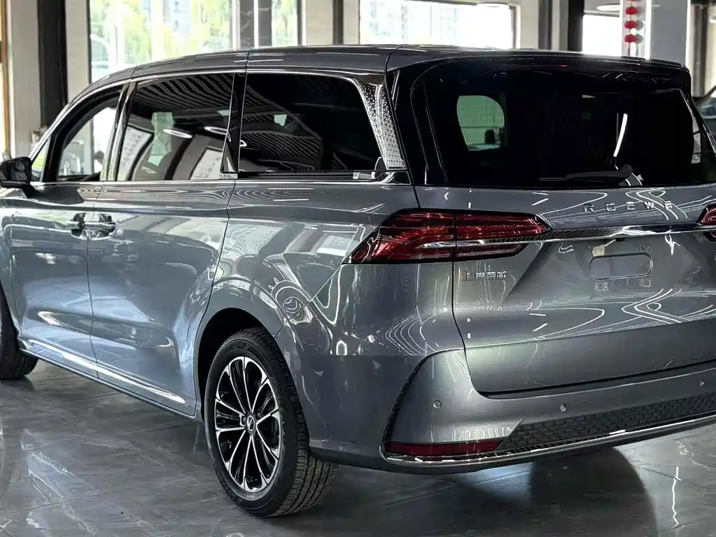Roewe iMAX8 2023 400TGI Comfort Edition купить на сайте DeffCars