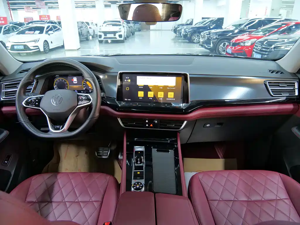 Touron 2022 Touron X 380TSI four-wheel drive luxury version купить на сайте DeffCars