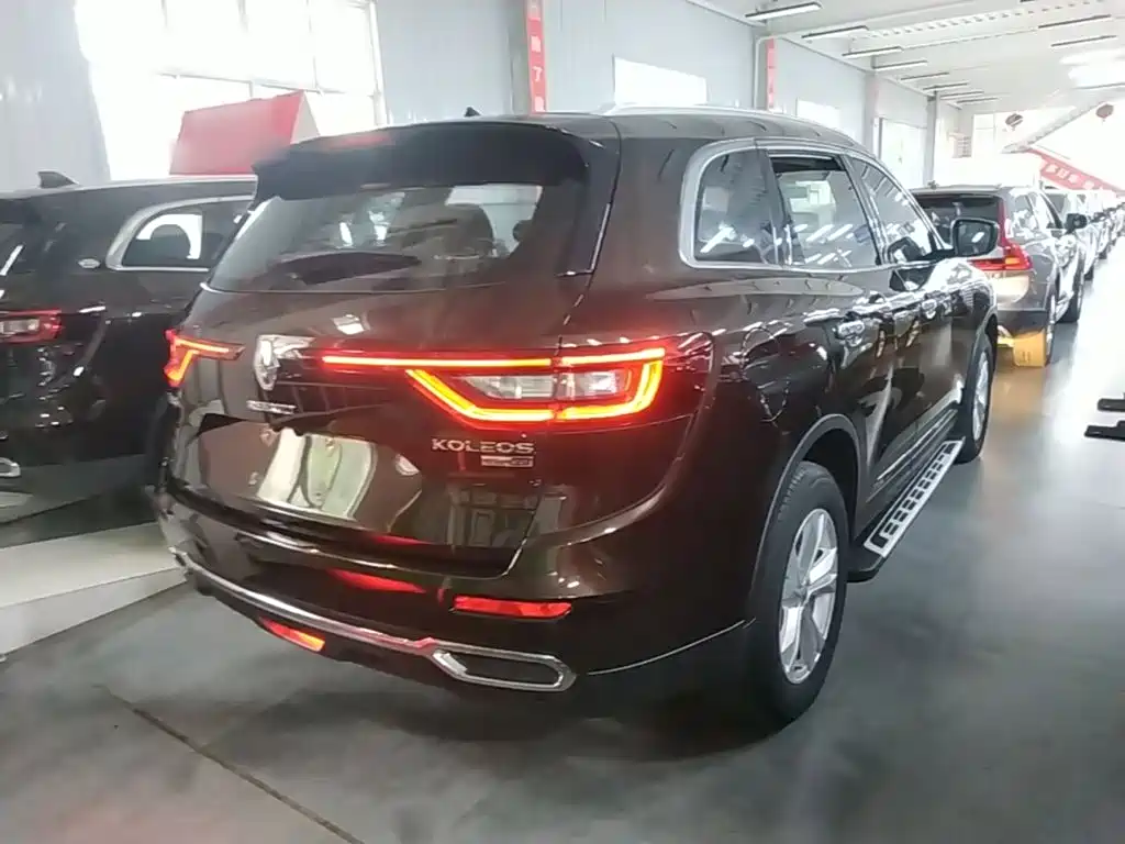 Koleos 2018 2.0L two-wheel drive leading version купить на сайте DeffCars