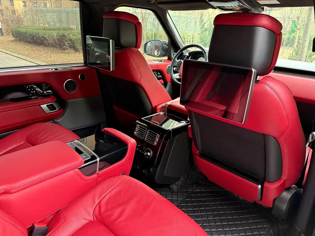 Range Rover 2022 3.0 L6 400PS Honor Creation Extended Edition купить на сайте DeffCars