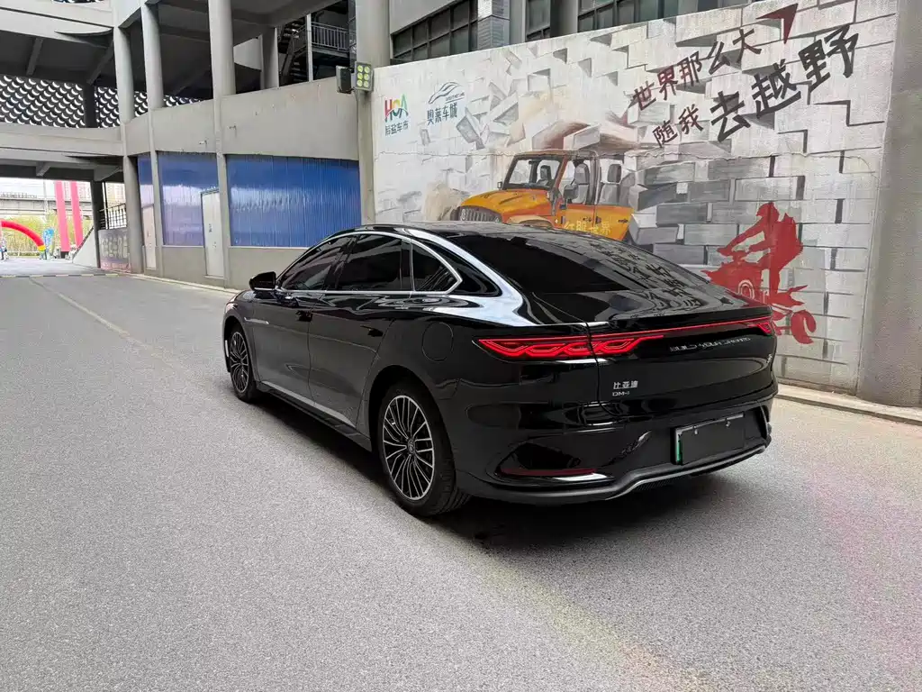 Han 2023 DM-i Champion Edition 121KM Honor Type купить на сайте DeffCars