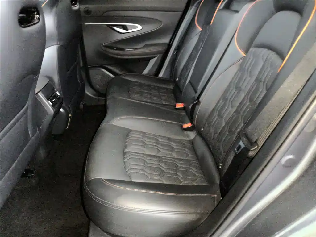 Changan UNI-T 2022 1.5T premium model купить на сайте DeffCars