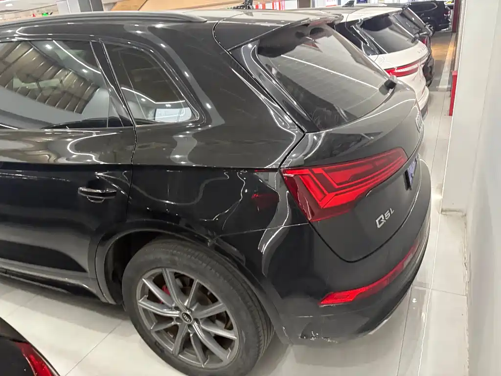 Audi Q5L 2022 40T RS Kit Burning Speed ​​Type купить на сайте DeffCars