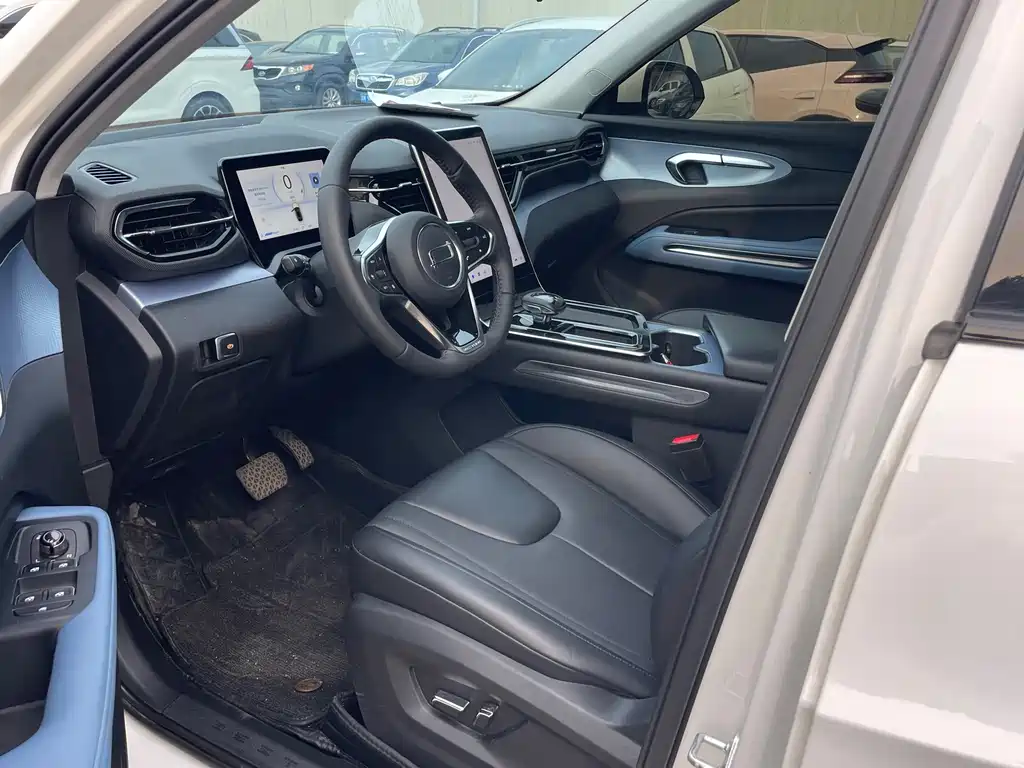 Pentium T90 2023 1.5T DCT automatic comfort type купить на сайте DeffCars
