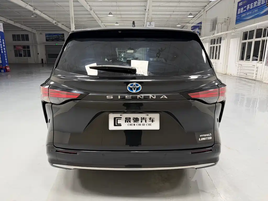 SIENNA 2021 2.5L Hybrid Premium Edition купить на сайте DeffCars