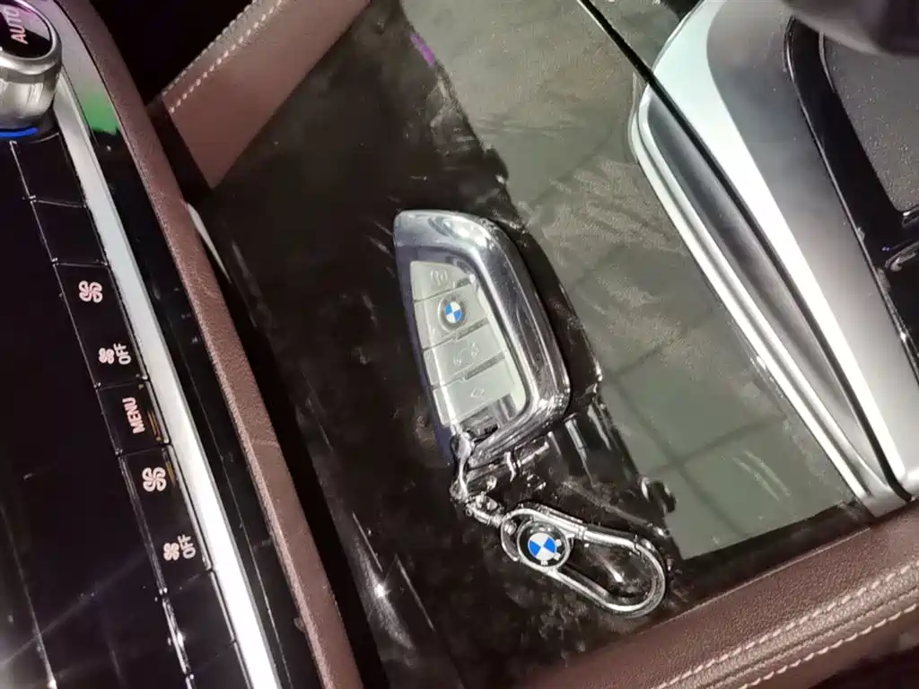 BMW 5 Series 2019 525Li M Sports Package купить на сайте DeffCars