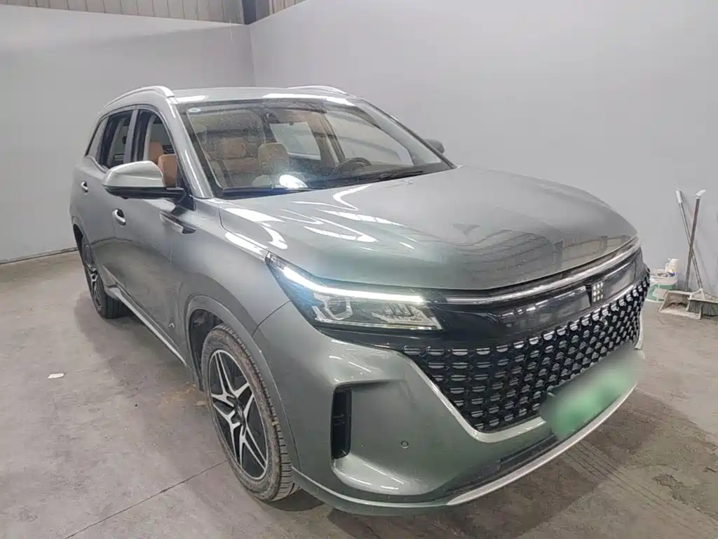 Blue Light Landian E5 2023 1.5L DE-i 100km Exclusive 7-seater купить на сайте DeffCars