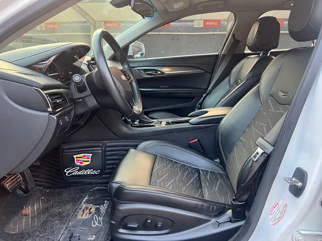 Cadillac ATS-L 2017 28T Fashion Model купить на сайте DeffCars
