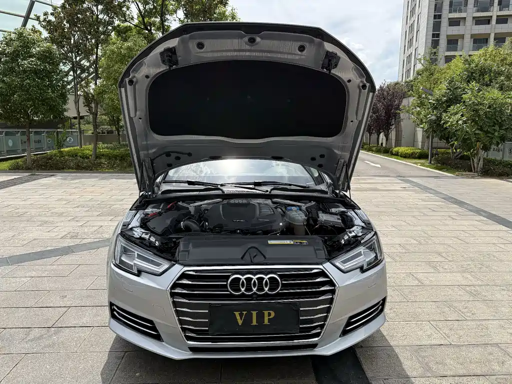 Audi A4L 2017 Plus 40 TFSI Fashion купить на сайте DeffCars