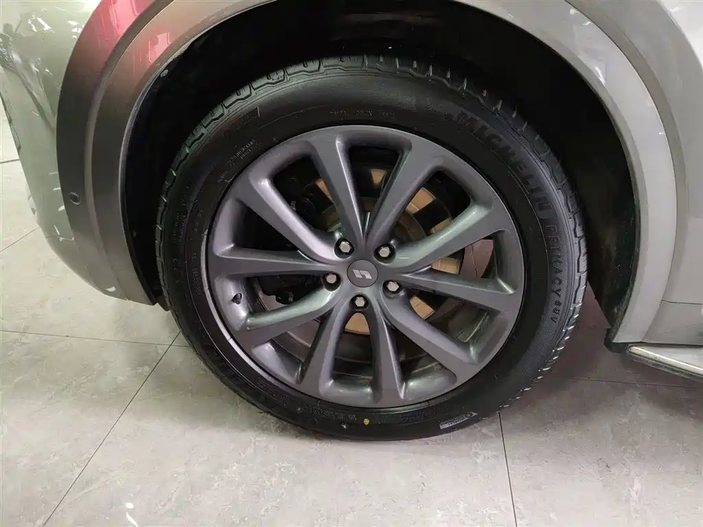 Ideal ONE 2020 extended range 6-seater version купить на сайте DeffCars