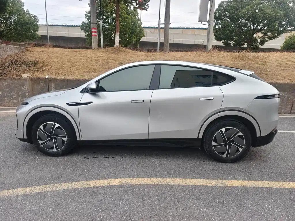 Xpeng G6 2024 Model 580 Long Battery Life Plus купить на сайте DeffCars