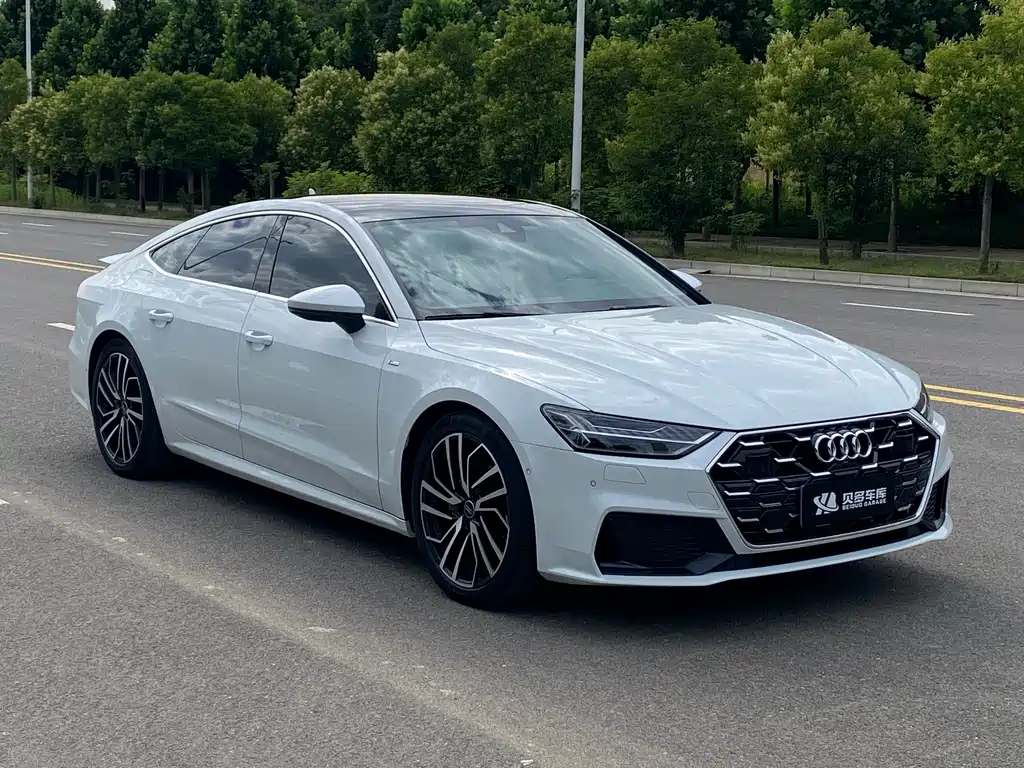Audi A7 2024 45 TFSI Premium Selection купить на сайте DeffCars