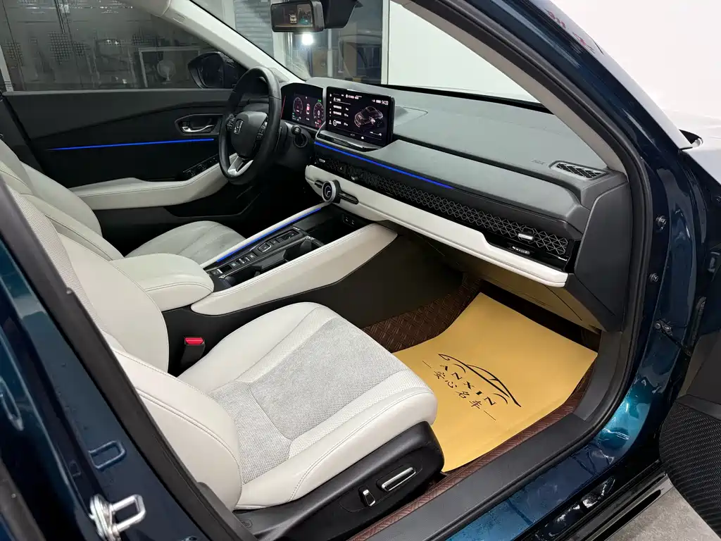 Accord New Energy 2023 2.0L e:PHEV flagship version купить на сайте DeffCars