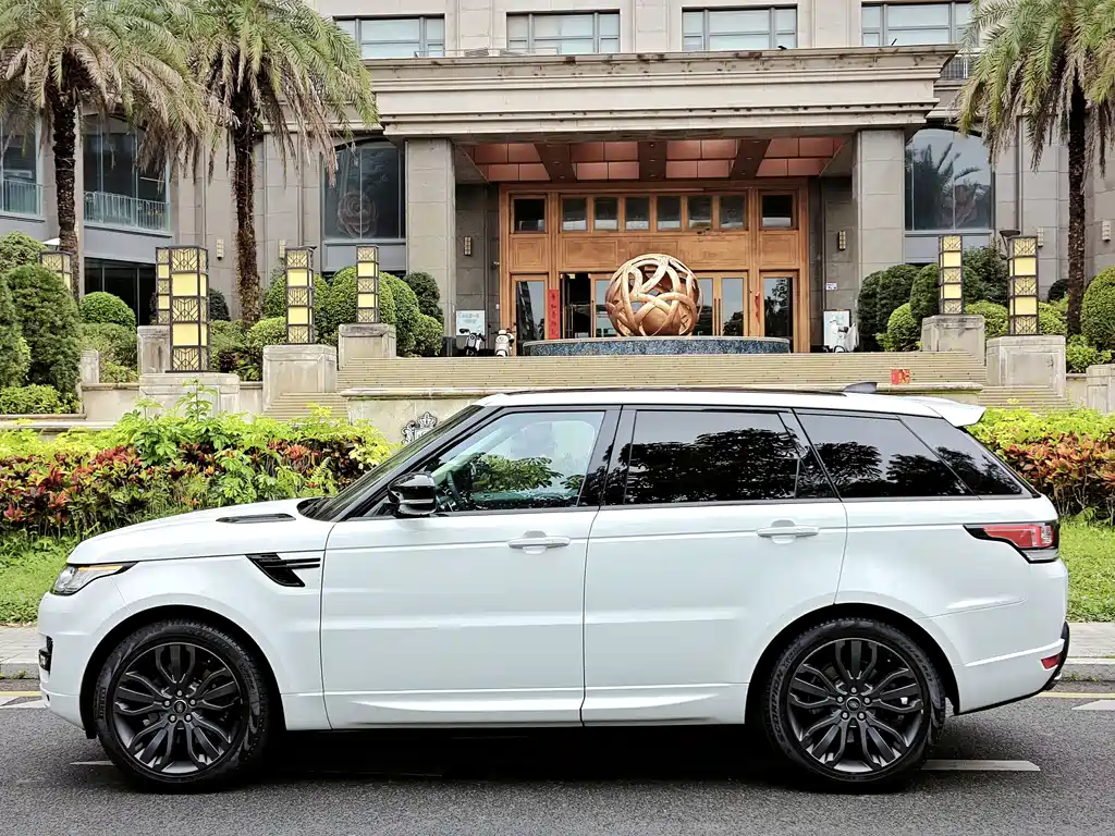 Range Rover Sport 2017 3.0 SC V6 HSE купить на сайте DeffCars