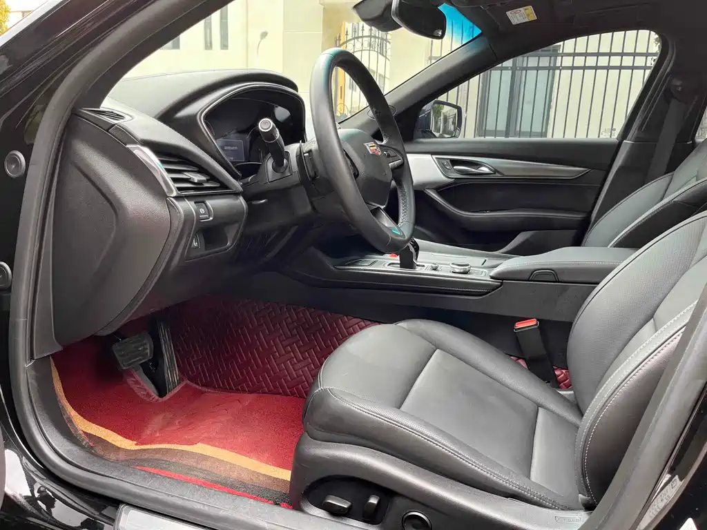Cadillac CT5 2022 28T luxury model купить на сайте DeffCars