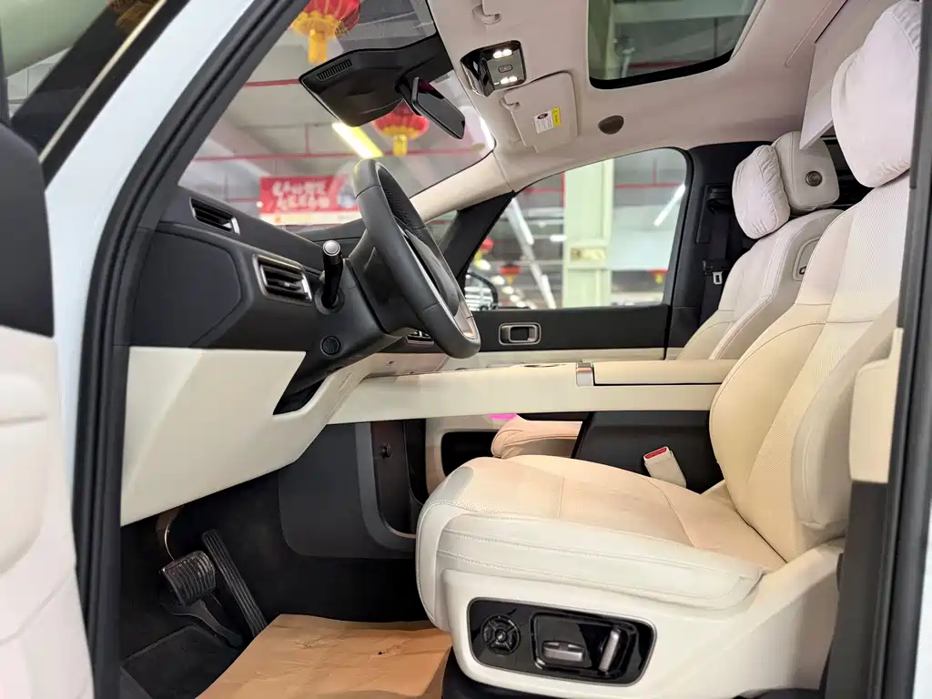 Ideal MEGA 2025 Home Family Special Edition купить на сайте DeffCars