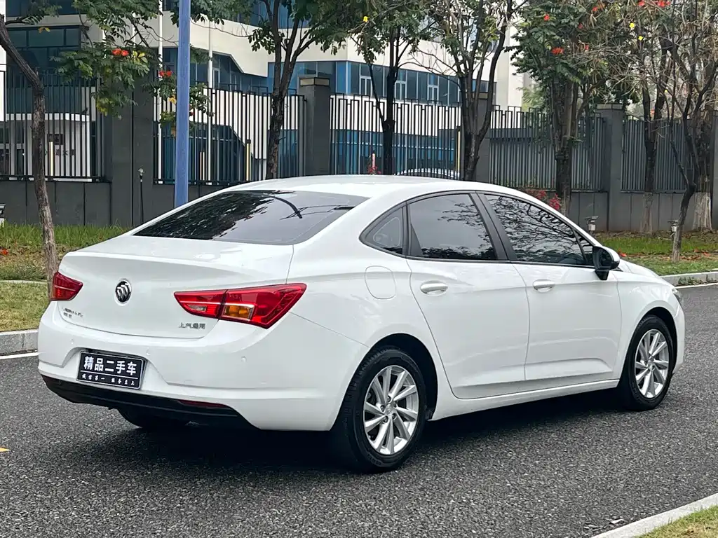 Weilan 2017 Sedan 15S Automatic Enterprising купить на сайте DeffCars