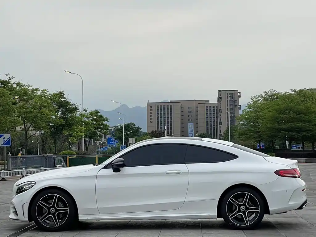 Mercedes-Benz C-class imported 2022 facelift C 260 coupe купить на сайте DeffCars