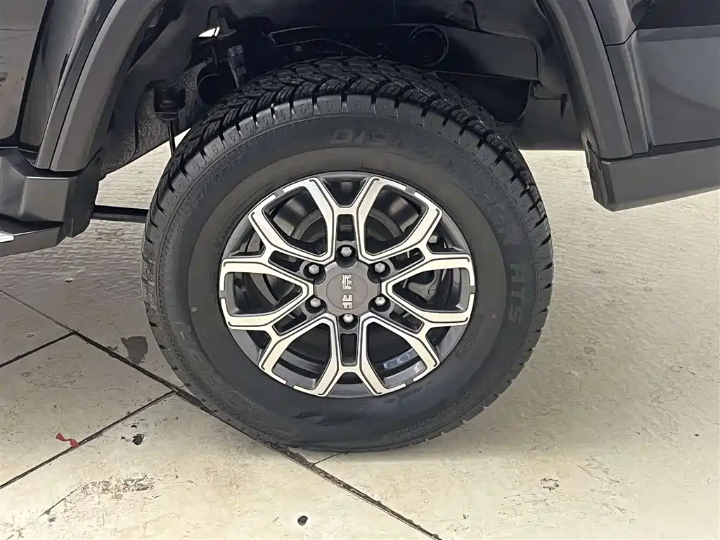 Beijing Off-Road BJ40 2024 2.0T City Hunter Honor Edition купить на сайте DeffCars