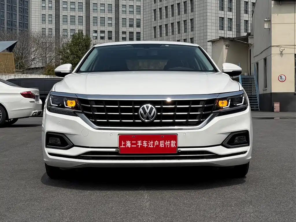 Passat 2020 330TSI Elite Edition National VI купить на сайте DeffCars