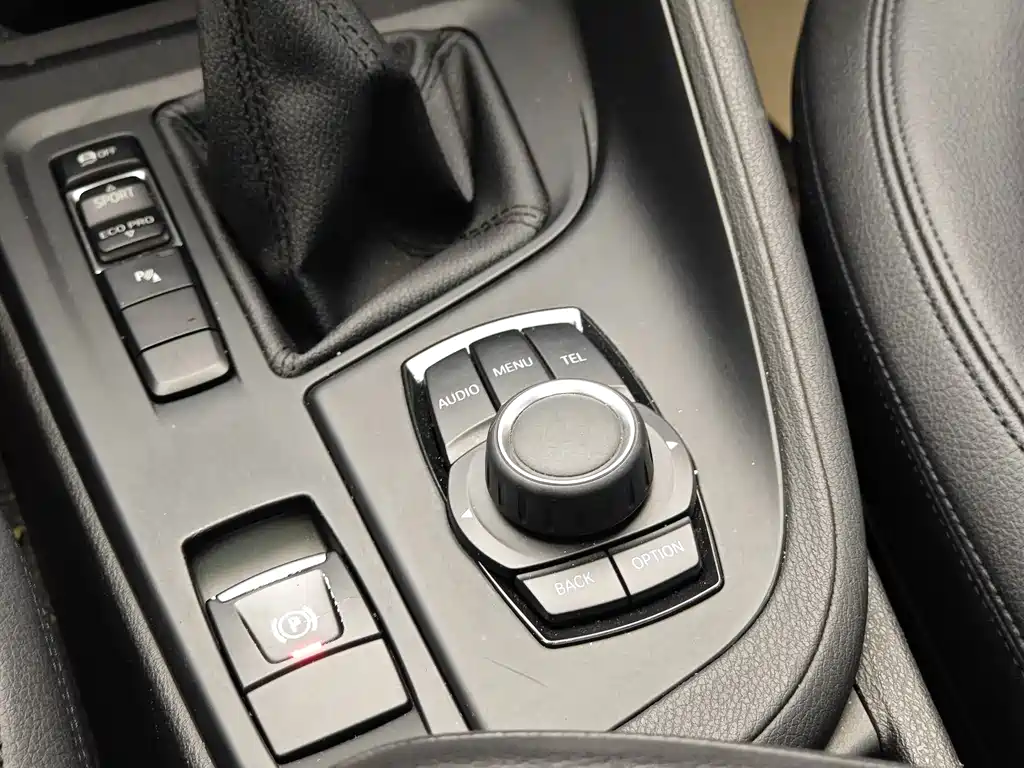 BMW X1 2016 sDrive18Li Exclusive Model купить на сайте DeffCars