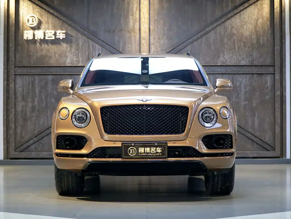 Bentayga 2018 4.0T V8 купить на сайте DeffCars