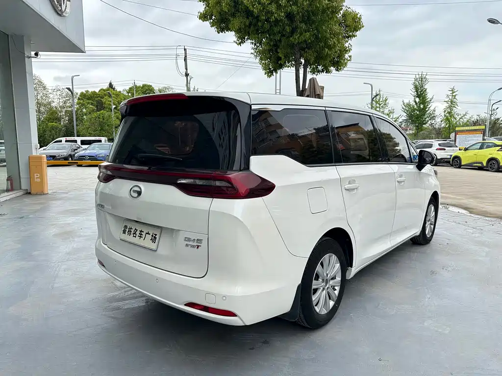 Trumpchi M6 2019 270T automatic luxury version (seven seats) National V купить на сайте DeffCars