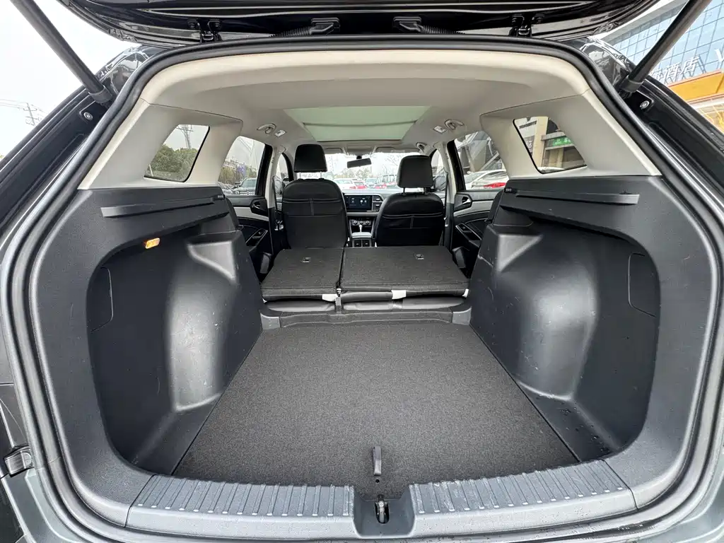 Jetta VS7 2024 Qianli Jiangshan 280TSI Automatic Honor Edition купить на сайте DeffCars