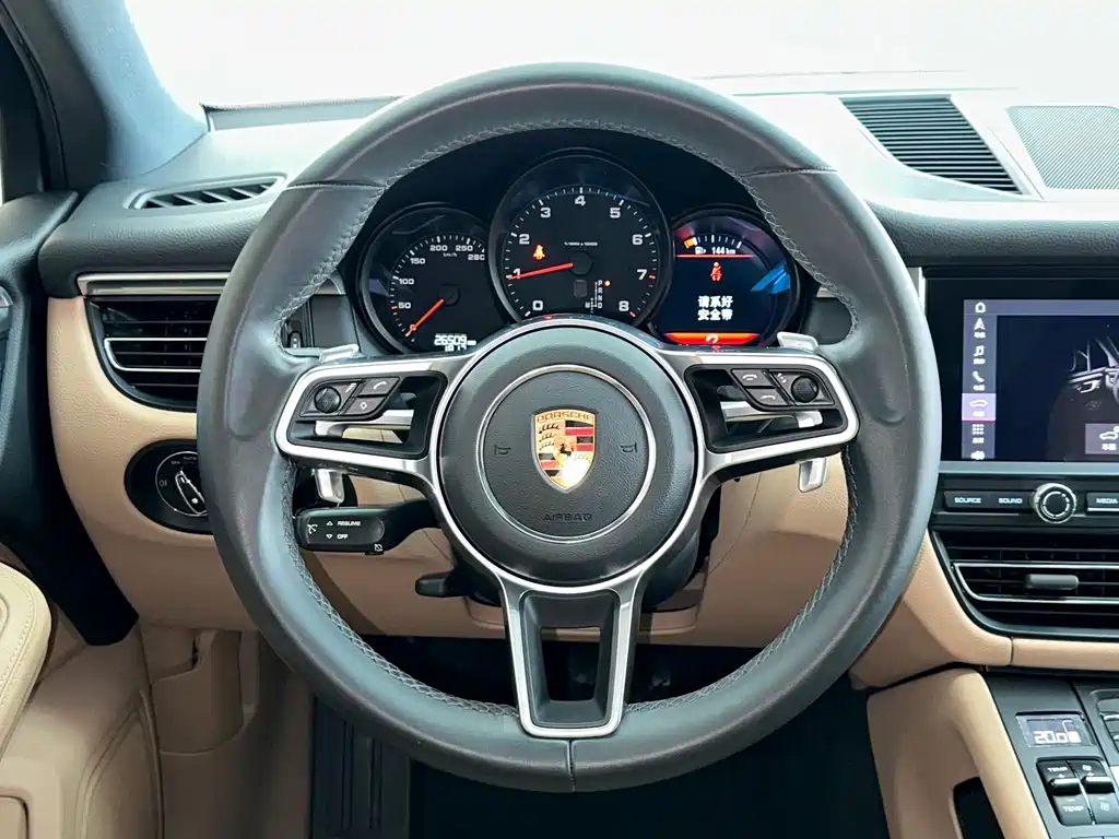 Macan 2018 Macan 2.0T купить на сайте DeffCars