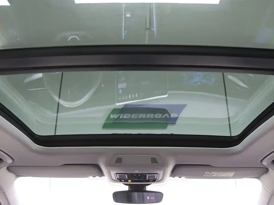 Passat 2025 Pro 380TSI Long Yao Edition купить на сайте DeffCars