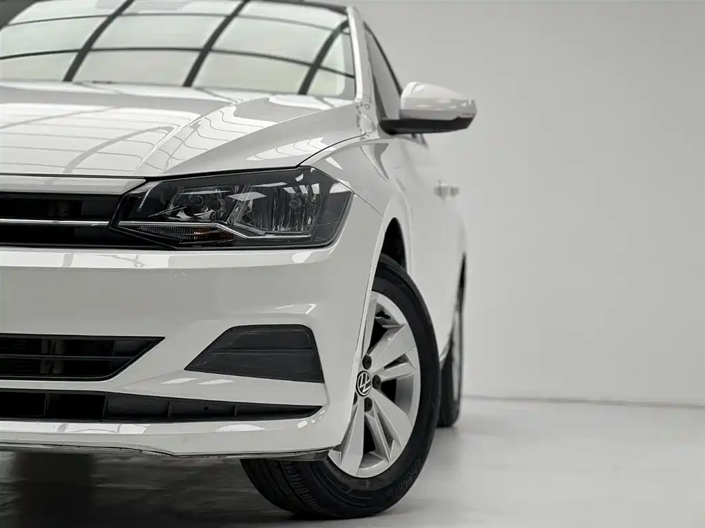 Polo 2021 Plus 1.5L Automatic Panoramic Enjoyment Edition купить на сайте DeffCars