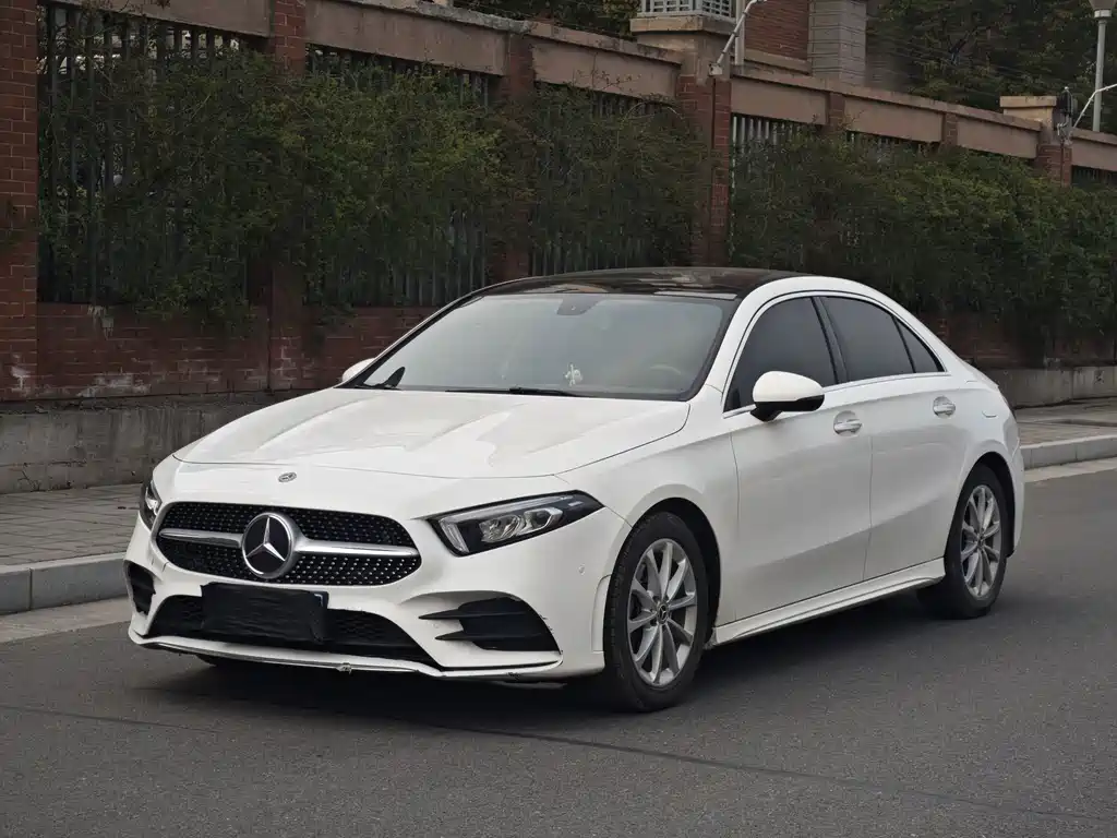 Mercedes-Benz A-Class 2020 A 200 L Sports Sedan купить на сайте DeffCars