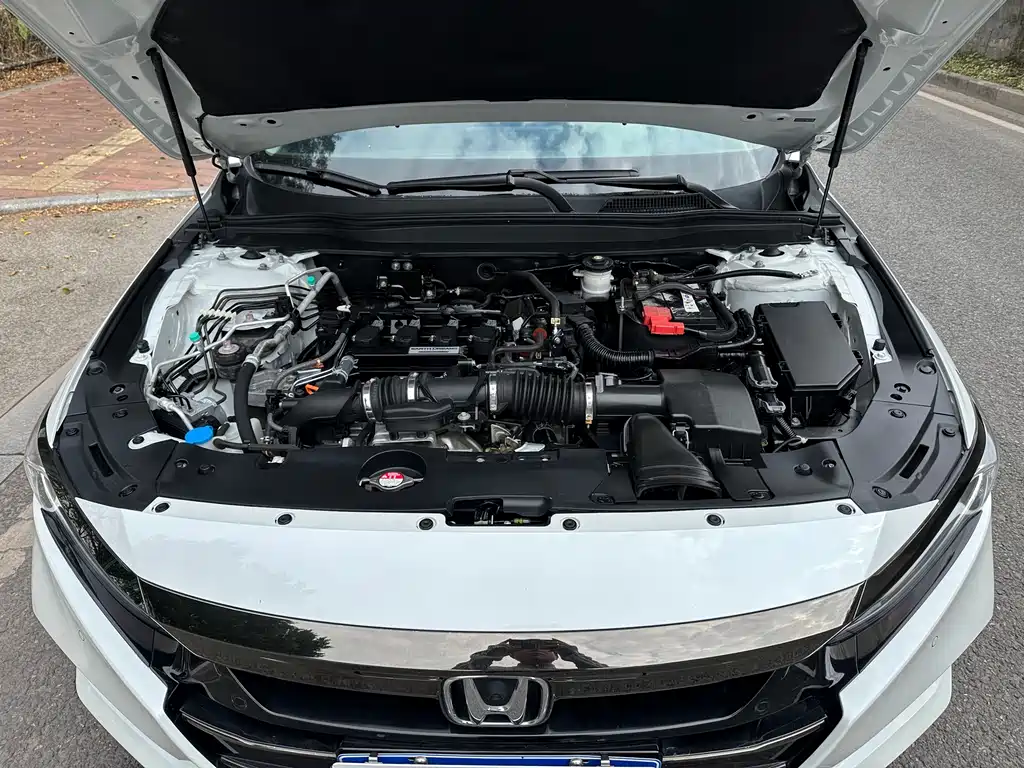 Accord 2022 260TURBO Magic Night Premium Edition купить на сайте DeffCars