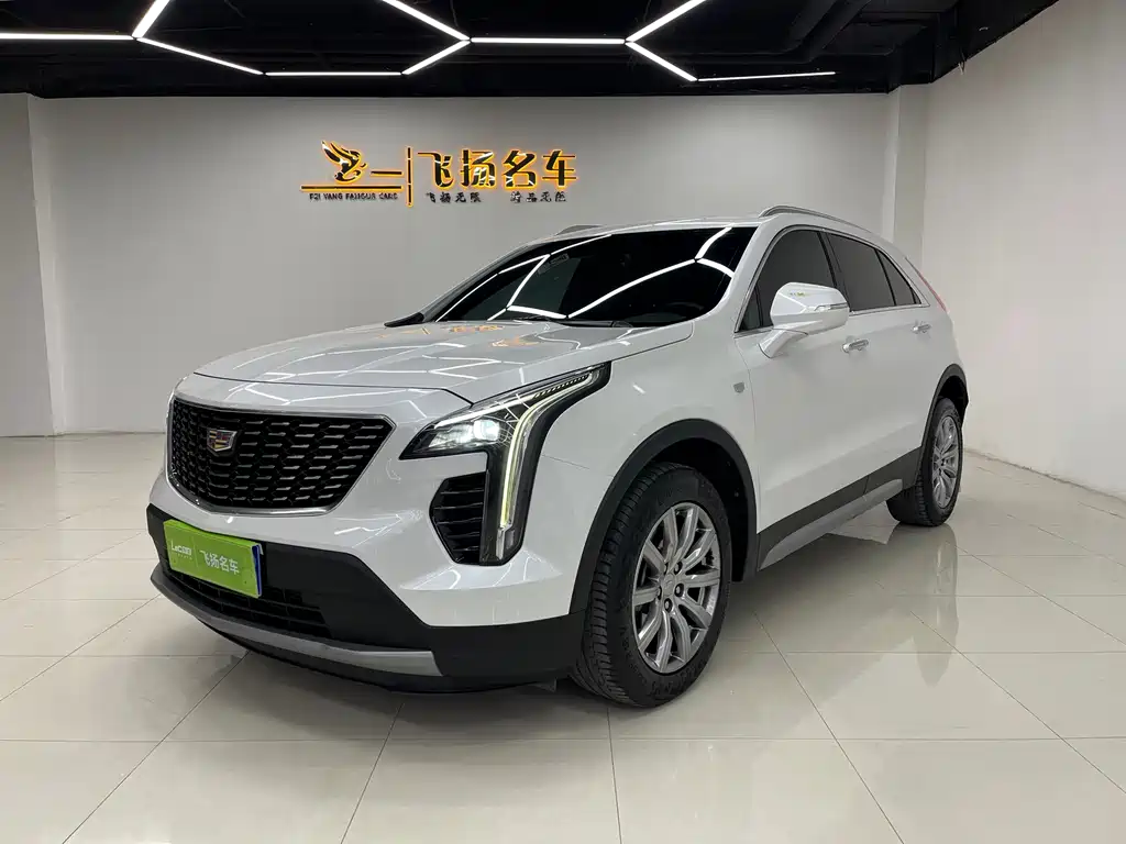 Cadillac XT4 2021 28T two-wheel drive leading model купить на сайте DeffCars