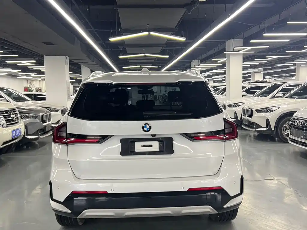 BMW X1 2024 sDrive20Li X Design Package купить на сайте DeffCars