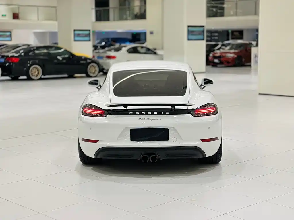 Porsche 718 2018 Cayman 2.0T купить на сайте DeffCars