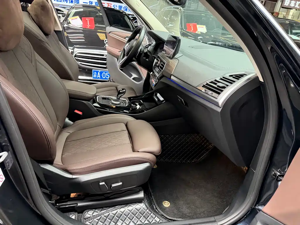 BMW X3 2023 Facelift xDrive30i Leading M Night Package купить на сайте DeffCars