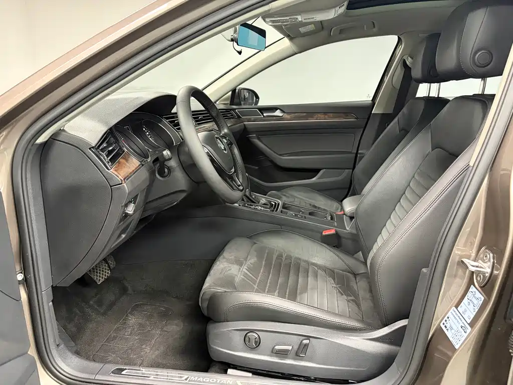 Magotan 2017 380TSI DSG luxury model купить на сайте DeffCars