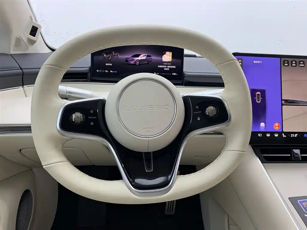 Zhijie S7 2025 703km Ultra Sports Edition купить на сайте DeffCars